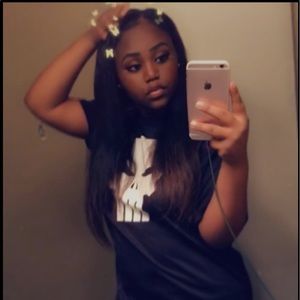 Meet your Posher, Mahogany